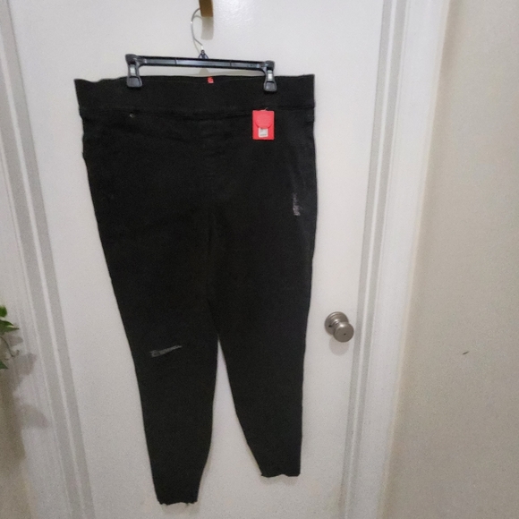 Spanx  black vintage distress  denim leggings/ jeggings pull on 3xl new - Picture 3 of 13